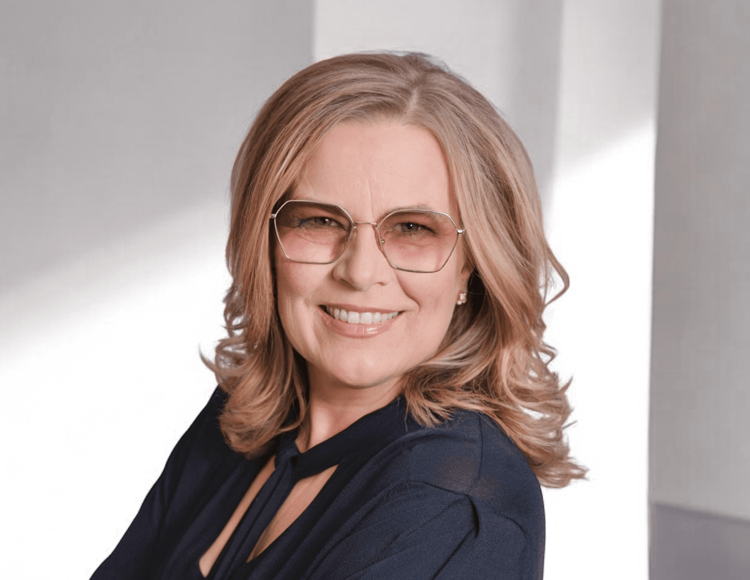 Nina Buchaus